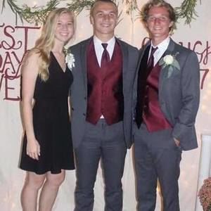 Meet your Posher, Kay